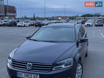 Авто Volkswagen Passat 2011 № 8800739