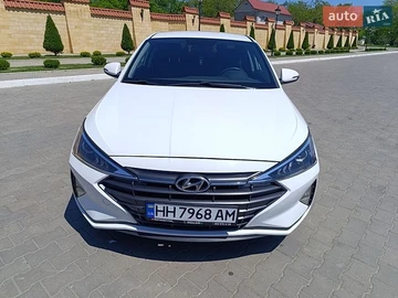 Авто Hyundai Elantra 2020 № 8800903