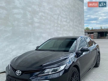 Авто Toyota Camry 2021 № 8801090