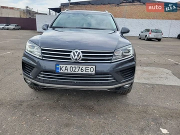 Авто Volkswagen Touareg 2016 № 8801099