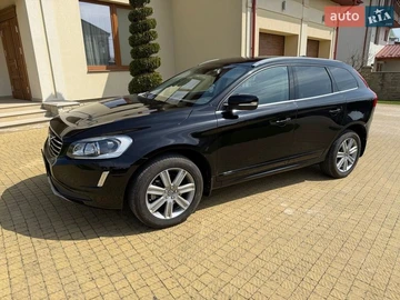 Авто Volvo Xc60 2017 № 8801100