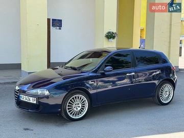 Авто Alfa Romeo 147 2005 № 8801167