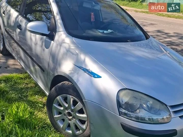 Авто Volkswagen Golf 2004 № 8801291