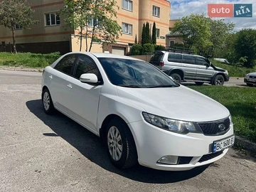 Авто KIA Cerato 2011 № 8801358
