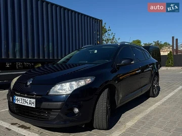 Авто Renault Megane 2010 № 8801370