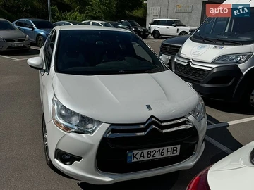 Авто Citroen Ds4 2012 № 8801519