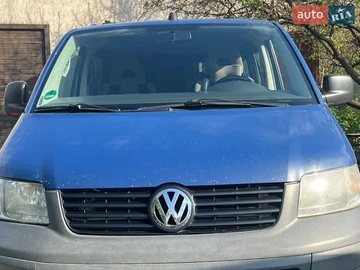 Авто Volkswagen Transporter 2007 № 8801520