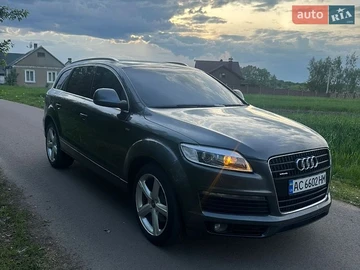Авто Audi Q7 2007 № 8801543
