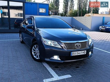 Авто Toyota Camry 2012 № 8801547