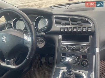 Авто Peugeot 3008 2015 № 8801552