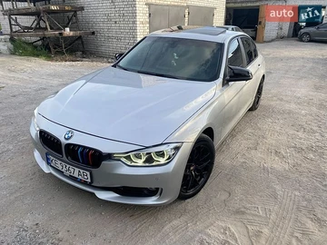 Авто BMW 3 Series 2015 № 8801711