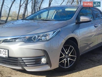 Авто Toyota Corolla 2018 № 8801718