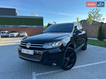Авто Volkswagen Touareg 2014 № 8801734