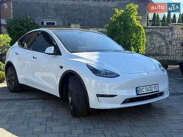 Авто Tesla Model Y 2024 № 8801773