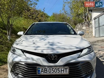 Авто Toyota Camry 2018 № 8801777