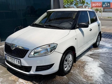 Авто Skoda Fabia 2012 № 8801970