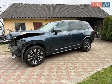 Авто Volvo Xc90 2021 № 8802225