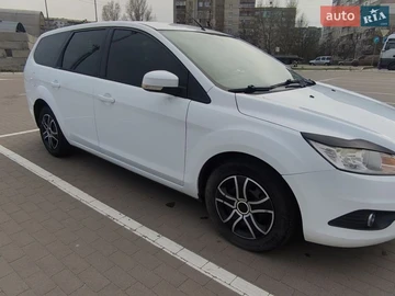 Авто Ford Focus 2010 № 8802236