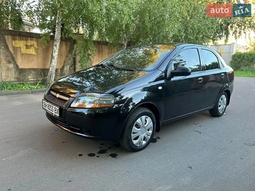 Авто Chevrolet Aveo 2006 № 8802333