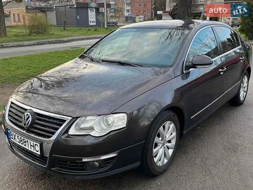Авто Volkswagen Passat 2005 № 8802746
