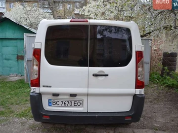 Авто Peugeot Expert 2007 № 8802907