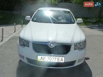 Авто Skoda Superb 2013 № 8802911
