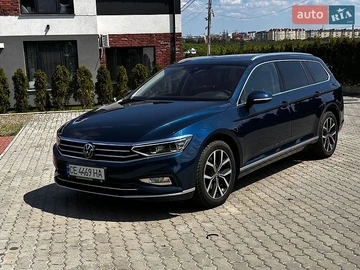 Авто Volkswagen Passat 2021 № 8802946