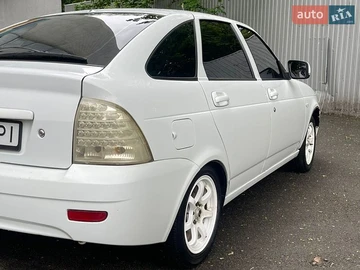 Авто ВАЗ 2172 Priora 2012 № 8803140