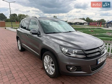 Авто Volkswagen Tiguan 2011 № 8803204