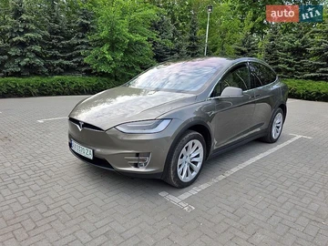 Авто Tesla Model X 2016 № 8803220