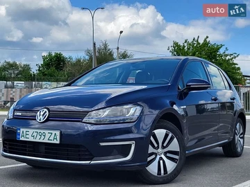 Авто Volkswagen E-Golf 2015 № 8803443