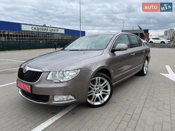 Авто Skoda Superb 2011 № 8803444