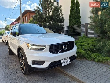 Авто Volvo Xc40 2020 № 8803661