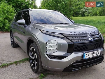 Авто Mitsubishi Outlander 2024 № 8803675