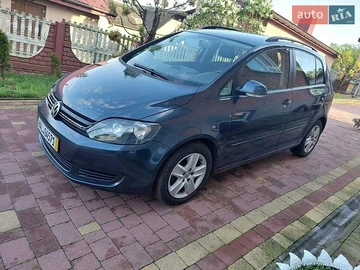 Авто Volkswagen Golf Plus 2009 № 8803901