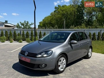 Авто Volkswagen Golf 2010 № 8803916
