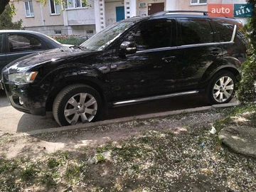 Авто Mitsubishi Outlander 2012 № 8804019