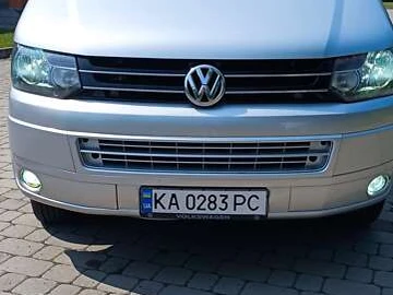Авто Volkswagen Transporter 2012 № 8804143