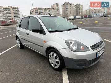 Авто Ford Fiesta 2007 № 8804364