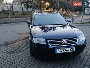 Авто Volkswagen Passat 2002 № 8804384
