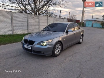 Авто BMW 5 Series 2004 № 8804408