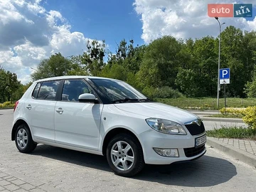 Авто Skoda Fabia 2012 № 8804418