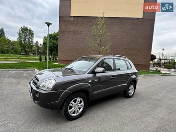 Авто Hyundai Tucson 2008 № 8804594