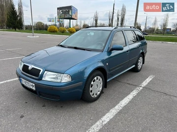Авто Skoda Octavia 2002 № 8804973
