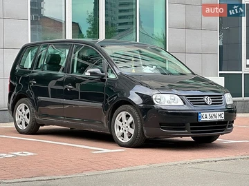 Авто Volkswagen Touran 2004 № 8804975