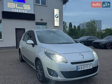 Авто Renault Grand Scenic 2010 № 8805026