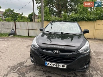 Авто Hyundai Tucson 2015 № 8805116