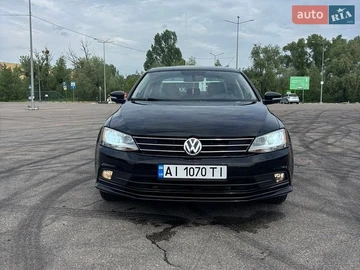 Авто Volkswagen Jetta 2015 № 8805132