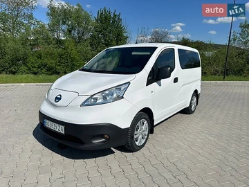 Авто Nissan E-Nv200 2018 № 8805136