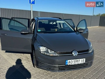 Авто Volkswagen Golf 2018 № 8805316